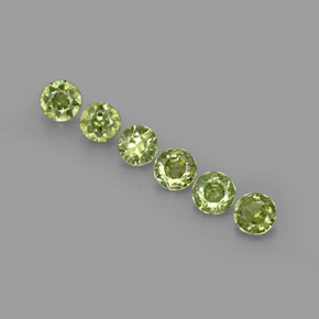 Achetez naturel ct vert grenat démantoïde gems, coupe roude, en provenance namibie chez gemselect. en stock, livraison internationale!