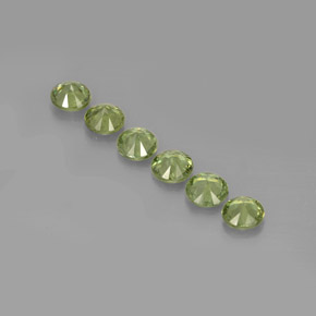 Achetez naturel ct vert grenat démantoïde gems, coupe roude, en provenance namibie chez gemselect. en stock, livraison internationale!