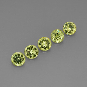 Achetez naturel ct vert grenat démantoïde gems, coupe roude, en provenance namibie chez gemselect. en stock, livraison internationale!