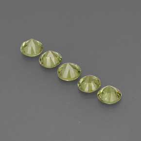 Achetez naturel ct vert grenat démantoïde gems, coupe roude, en provenance namibie chez gemselect. en stock, livraison internationale!