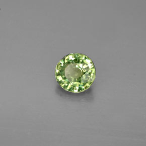 Grenat démantoïde vert naturelle coupe roude, 0,47 ct, VS