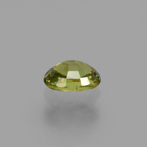 Grenat démantoïde vert naturelle coupe ovale, 0,64 ct, VVS-VS