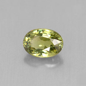 Grenat démantoïde vert naturelle coupe ovale, 0,70 ct, VVS-VS