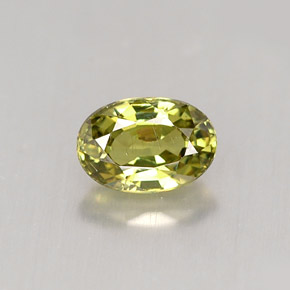 Grenat démantoïde vert naturelle coupe ovale, 0,68 ct, VVS-VS