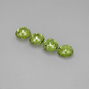 Achetez naturel ct vert grenat démantoïde gems, coupe roude, en provenance namibie chez gemselect. en stock, livraison internationale!