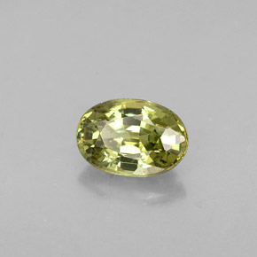 Grenat démantoïde vert naturelle coupe ovale, 0,63 ct, VVS-VS