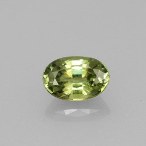 Grenat démantoïde vert naturelle coupe ovale, 0,71 ct, VVS-VS