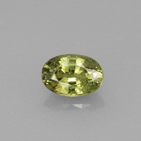 Grenat démantoïde vert naturelle coupe ovale, 0,58 ct, VS