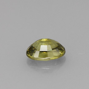 Grenat démantoïde vert naturelle coupe ovale, 0,70 ct, VVS-VS