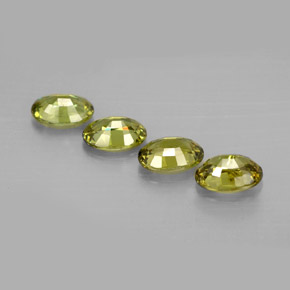 Achetez naturel 2,45ct vert grenat démantoïde gems, coupe ovale, en provenance namibie chez gemselect. en stock, livraison internationale!
