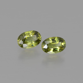 Achetez naturel ct vert grenat démantoïde gems, coupe ovale, en provenance namibie chez gemselect. en stock, livraison internationale!