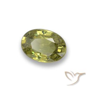Grenat démantoïde Vert terreux léger naturelle ovale, 0.53 ct, VS