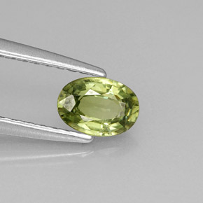 Grenat démantoïde vert naturelle coupe ovale, 0,53 ct, VVS-VS