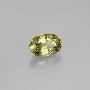 Grenat démantoïde vert naturelle coupe ovale, 0,71 ct, VS