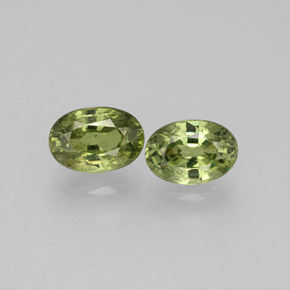 Achetez naturel ct vert grenat démantoïde gems, coupe ovale, en provenance namibie chez gemselect. en stock, livraison internationale!