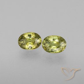 0.65ctw Naturel Jaune verdâtre Grenat démantoïde, ovale, VVS-VS