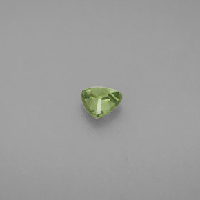 Grenat démantoïde vert naturelle trillion, 0,35 ct, VS