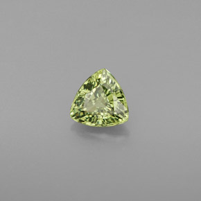 Grenat démantoïde vert naturelle trillion, 0,68 ct, VVS-VS
