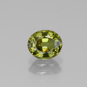 Grenat démantoïde vert naturelle coupe ovale, 0,88 ct, VS