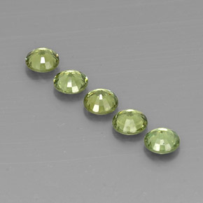 Achetez naturel 1,73ct vert grenat démantoïde gems, coupe roude, en provenance namibie chez gemselect. en stock, livraison internationale!