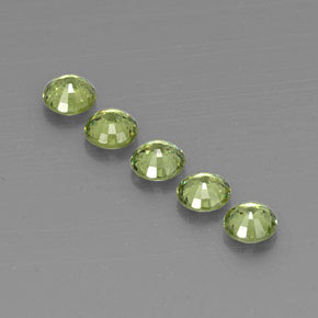Achetez naturel 1,79ct vert grenat démantoïde gems, coupe roude, en provenance namibie chez gemselect. en stock, livraison internationale!