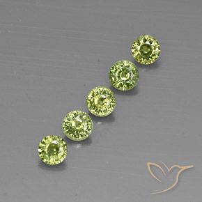 Shop natural 1.63ct Olive Green  Grenat démantoïde gems, Tour, from Namibie at GemSelect. In stock, global shipping!