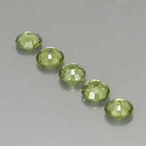 Achetez naturel ct vert grenat démantoïde gems, coupe roude, en provenance namibie chez gemselect. en stock, livraison internationale!