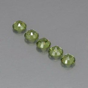 Achetez naturel 1,93ct vert grenat démantoïde gems, coupe roude, en provenance namibie chez gemselect. en stock, livraison internationale!