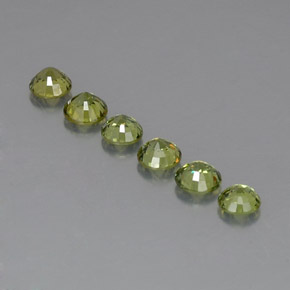 Achetez naturel ct vert grenat démantoïde gems, coupe roude, en provenance namibie chez gemselect. en stock, livraison internationale!