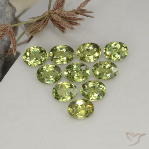 2.19ctw Naturel Olive verte Grenat démantoïde, ovale, VS