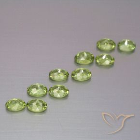 Shop natural 1.92ct Olive verte Grenat démantoïde gems, ovale, from Namibie at GemSelect. In stock, global shipping!