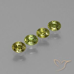 Shop natural 0.95ct Vert jaunâtre Grenat démantoïde gems, ovale, from Namibie at GemSelect. In stock, global shipping!