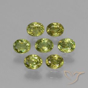 Shop natural 1.50ct Vert jaunâtre Grenat démantoïde gems, ovale, from Namibie at GemSelect. In stock, global shipping!
