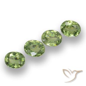 Shop natural 1.36ct Vert chaud Grenat démantoïde gems, ovale, from Namibie at GemSelect. In stock, global shipping!