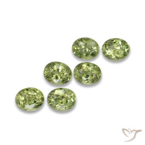 2.06ctw Naturel Olive verte Grenat démantoïde, ovale, VS