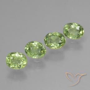 Shop natural 1.25ct Vert citron Grenat démantoïde gems, ovale, from Namibie at GemSelect. In stock, global shipping!
