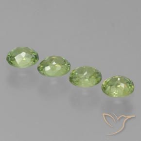 Shop natural 1.25ct Vert citron Grenat démantoïde gems, ovale, from Namibie at GemSelect. In stock, global shipping!