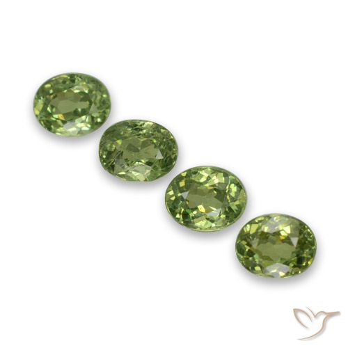 1.48ctw Naturel Vert chaud Grenat démantoïde, ovale, VS