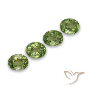 Shop natural 1.48ct Vert chaud Grenat démantoïde gems, ovale, from Namibie at GemSelect. In stock, global shipping!