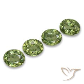 Shop natural 1.88ct Vert chaud Grenat démantoïde gems, ovale, from Namibie at GemSelect. In stock, global shipping!