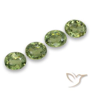 Shop natural 1.49ct Vert chaud Grenat démantoïde gems, ovale, from Namibie at GemSelect. In stock, global shipping!