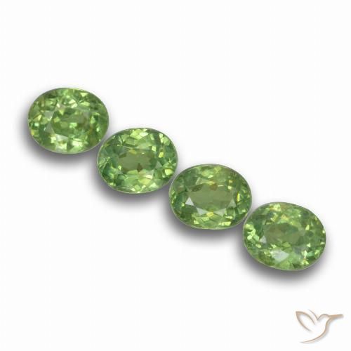 1.48ctw Naturel Vert chaud Grenat démantoïde, ovale, VS