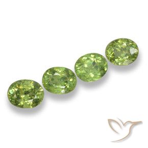 Shop natural 2.03ct Vert chaud Grenat démantoïde gems, ovale, from Namibie at GemSelect. In stock, global shipping!
