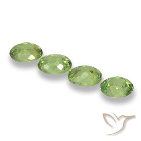 Shop natural 1.51ct Vert jaunâtre Grenat démantoïde gems, ovale, from Namibie at GemSelect. In stock, global shipping!
