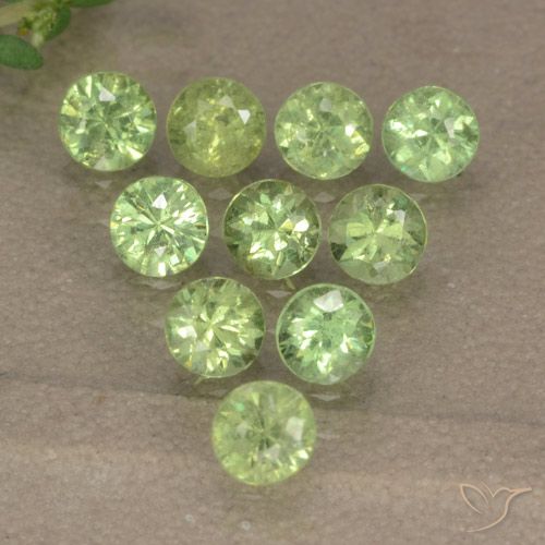 1.70ctw Naturel Vert clair Grenat démantoïde, Tour, VS-SI