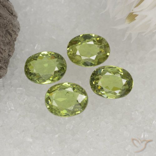 1.44ctw Naturel Vert jaunâtre Grenat démantoïde, ovale, VS