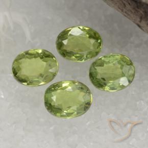 Shop natural 1.28ct Vert jaunâtre Grenat démantoïde gems, ovale, from Namibie at GemSelect. In stock, global shipping!