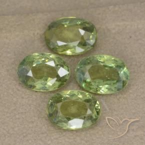 Shop natural 2.14ct Forêt verte Grenat démantoïde gems, ovale, from Namibie at GemSelect. In stock, global shipping!