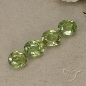 Shop natural 1.35ct Vert jaunâtre Grenat démantoïde gems, ovale, from Namibie at GemSelect. In stock, global shipping!