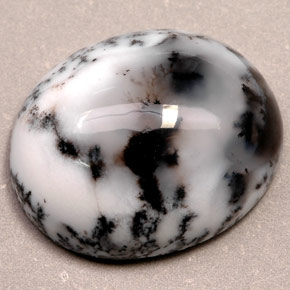 Dendritique Agate Multicolore naturelle Coupe ovale, 6.92 ct, Opaque
